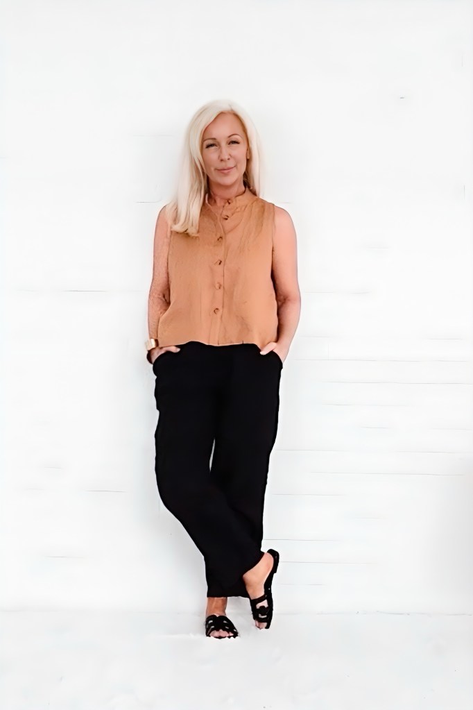 European Fashion Summer Outfit for Women Over 40, Women Over 50, Women Over 60